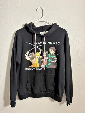 Demon Slayer hoodie Graphic Boys Medium Black NWT
